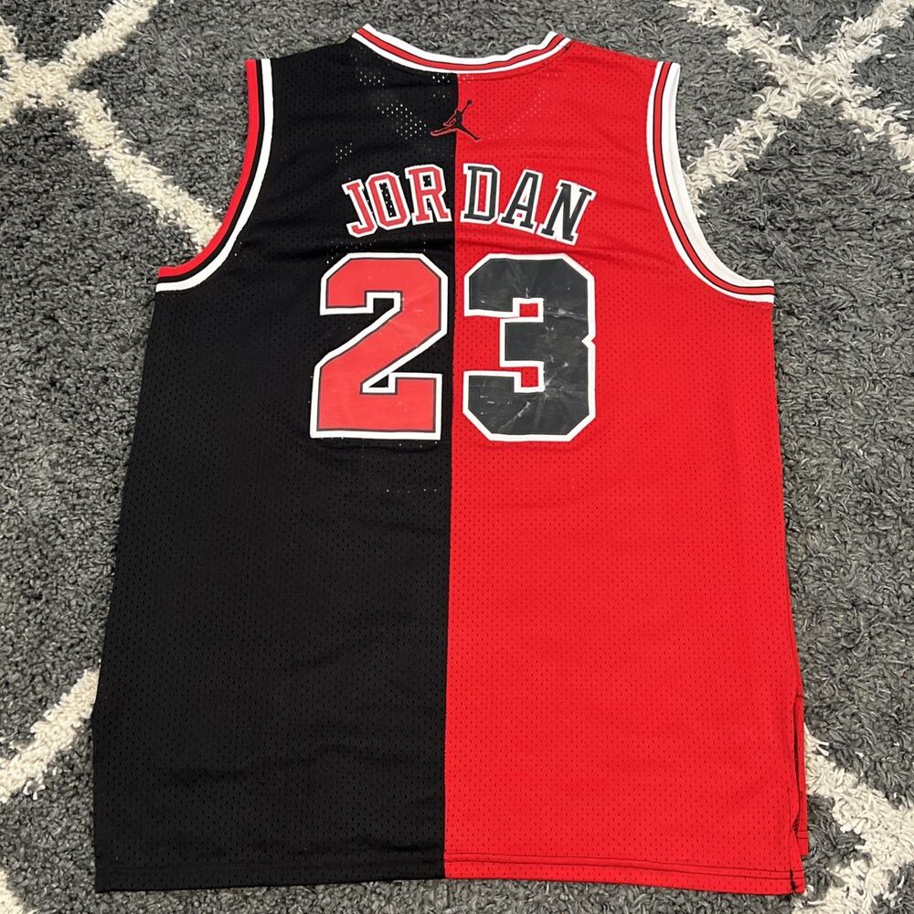 Mitchell & Ness Chicago Bulls Michael Jordan #23 Hardwood Classics Jersey XXL - Picture 10 of 12